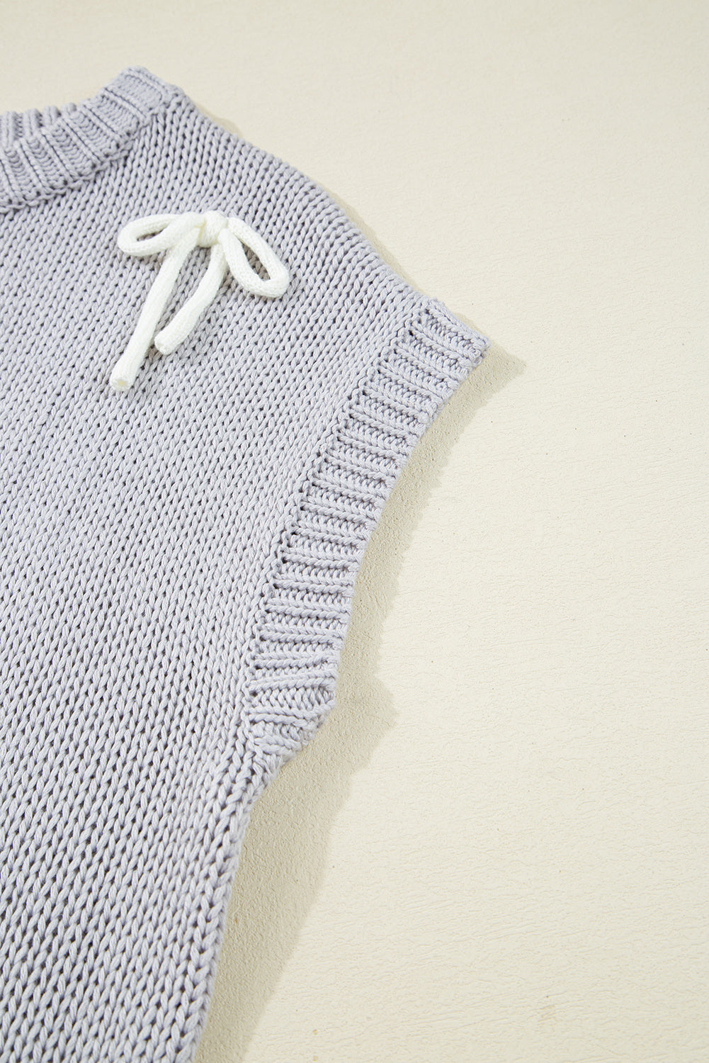 Bowknot Appliqué Cap Sleeve Sweater