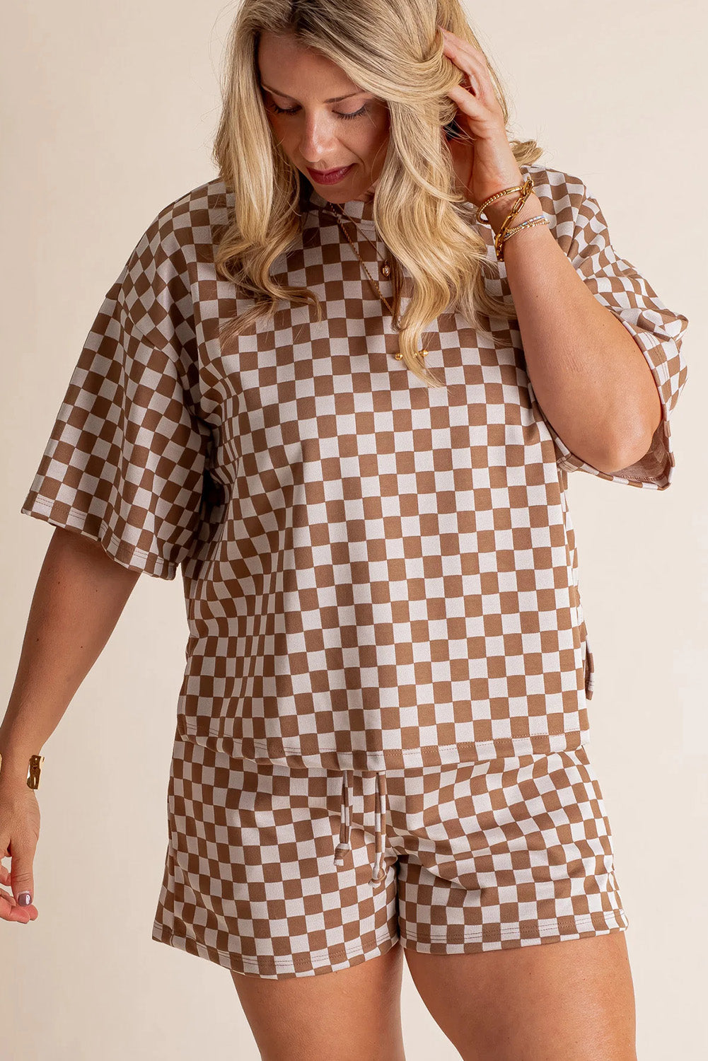 Brown Plus Size Checkerboard Print Side Slim Tee Shorts Set