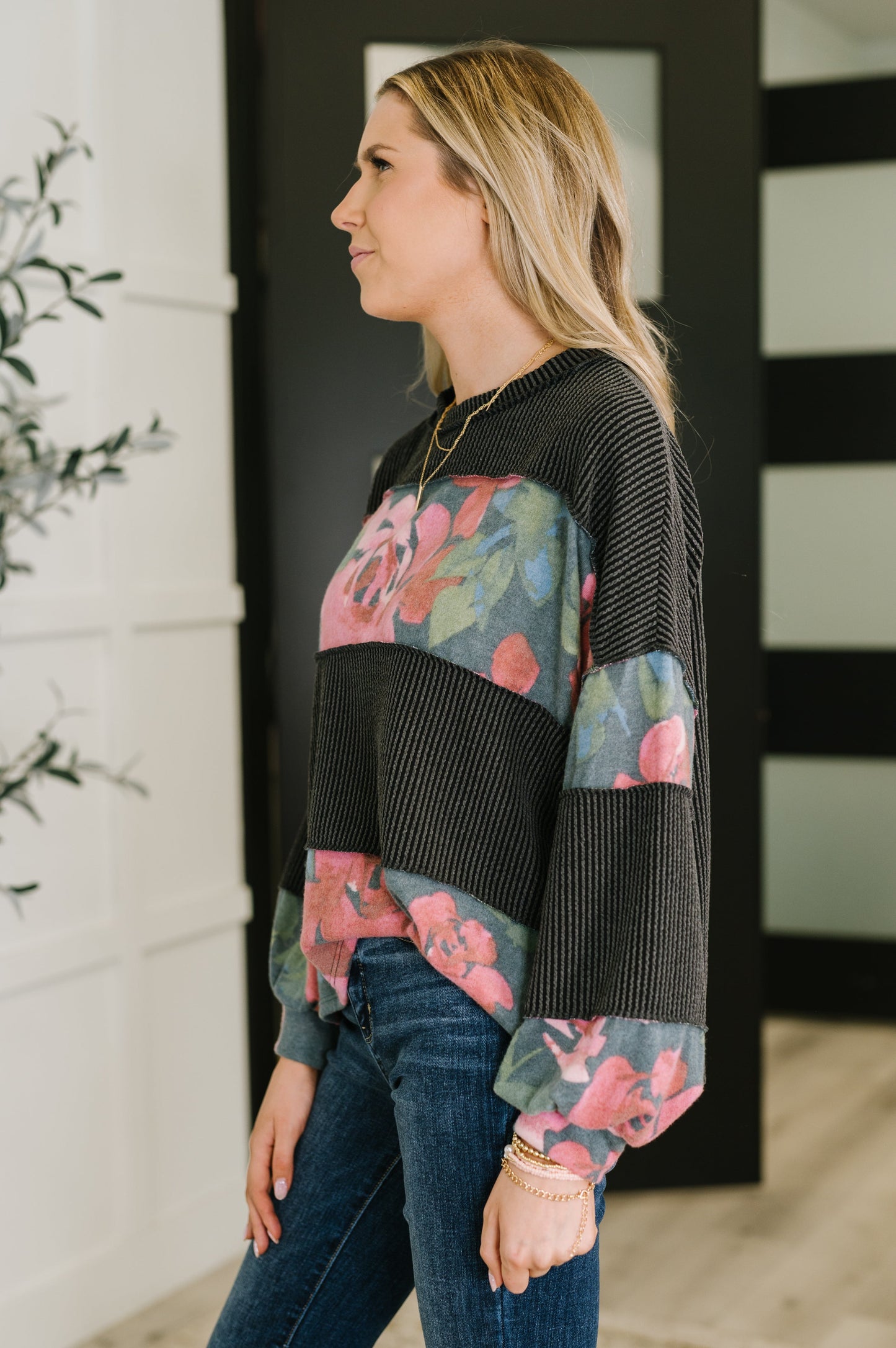 In the Spotlight Contrast Pullover