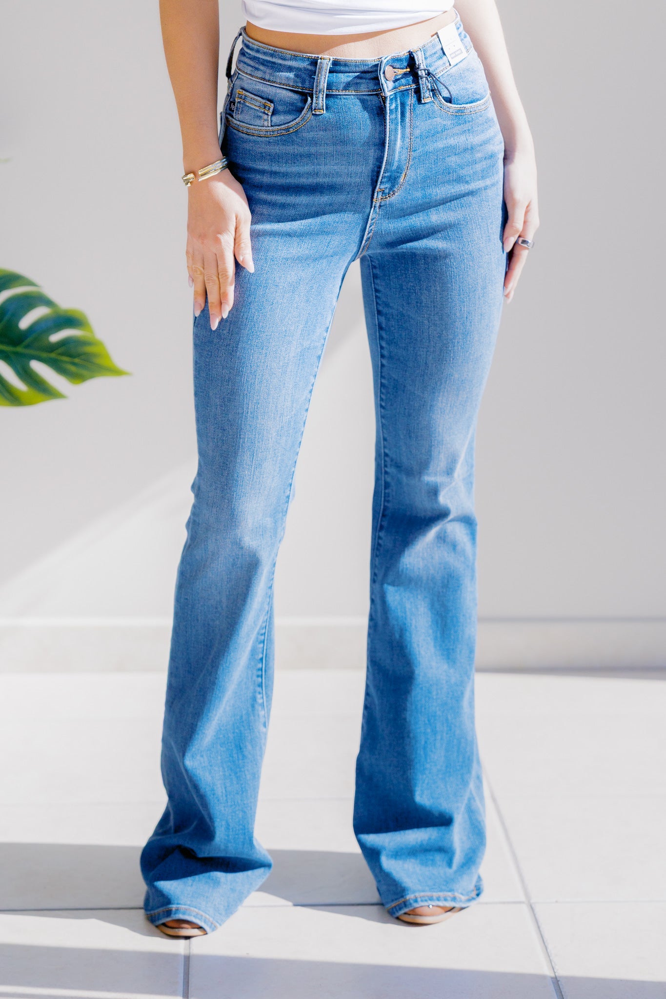 Soft Bloom Judy Blue Flares
