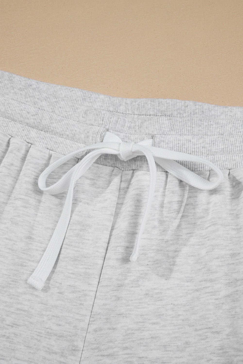 Light Grey Uneven Hem Colorblock Pullover Casual Shorts Plus Size 2pcs Outfit