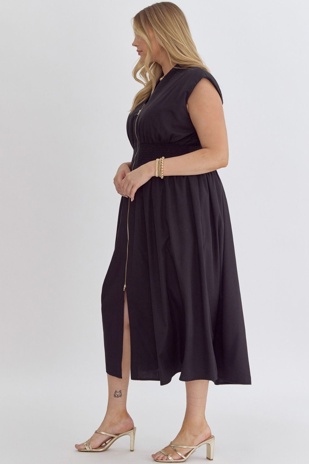 Solid V-Neck Sleeveless Dual Zipper Midi Dress in Black